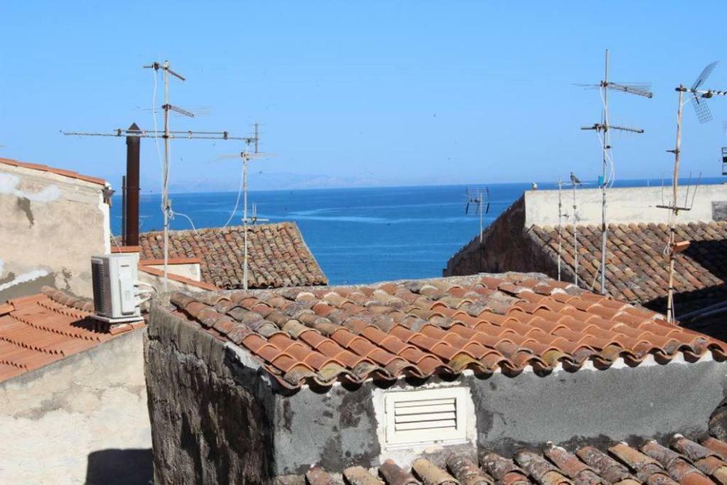 شقة تْشيفالو  في Casa Soraya, Dimora Tipica A 2 Passi Dal Duomo. المظهر الخارجي الصورة